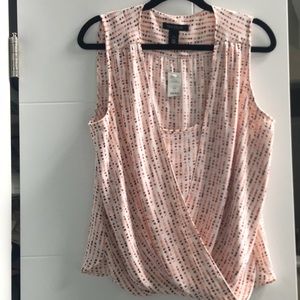 Nwt Whbm White with cinnamon stripes surplice top